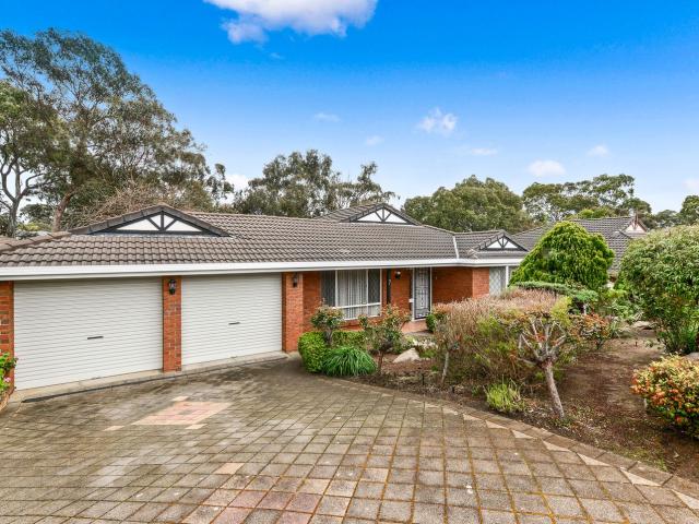 7 Nicholas Walk, ABERFOYLE PARK, SA 5159