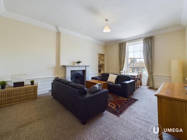 7 North East Cumberland Street Lane, City of Edinburgh, EH3 6SB, United Kingdom | 3 bed apartment for rent #138852547 | Rentberry