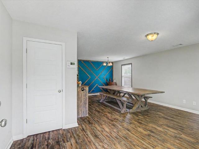 7 Oxbow Drive