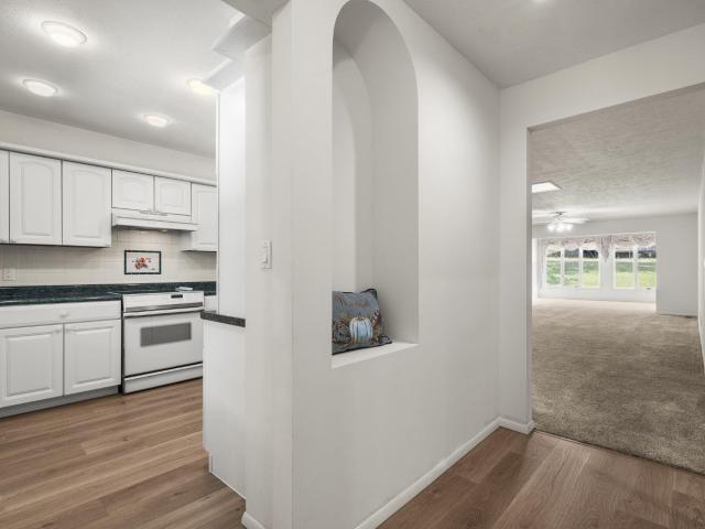 7 Oak Court