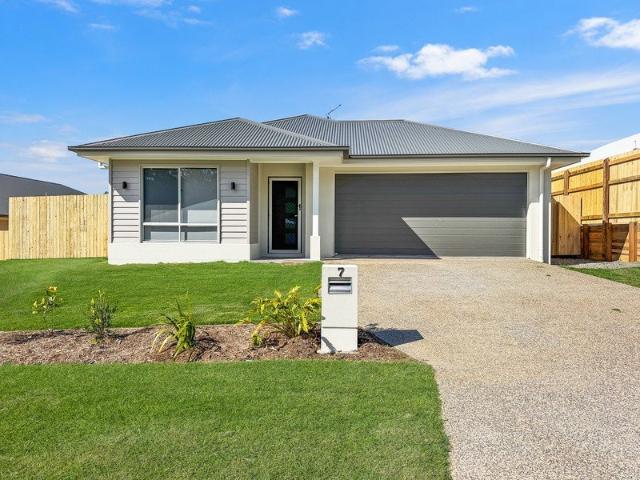 7 Oakwood Drive Tinana QLD 4650 Brand new build in new Estate
