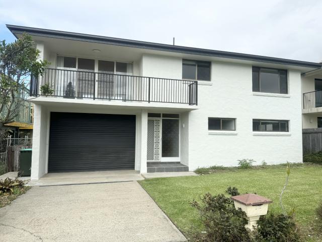 7 Ocean Drive, Wallabi Point NSW