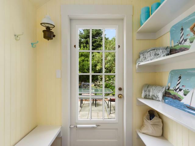 7 Old Ferry Road, Bristol, US, RI