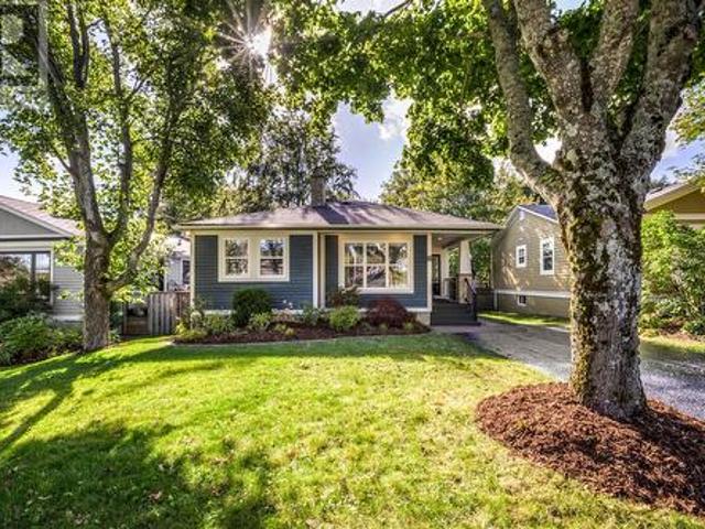 7 Osbourne Street, St. John'S, NL, A1B 1X6 house for sale | Listing ID 1304 | Royal LePage