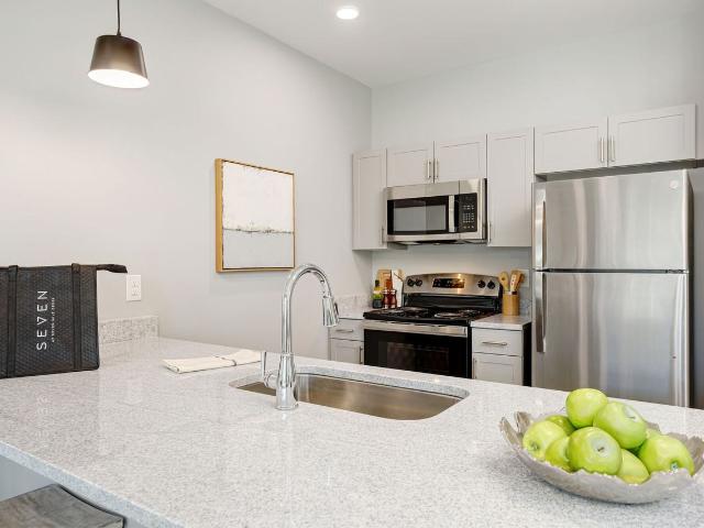 7 at Seven Mile Creek Studio Apartment for Rent at 4040 Travis Dr, Nashville, TN 37211