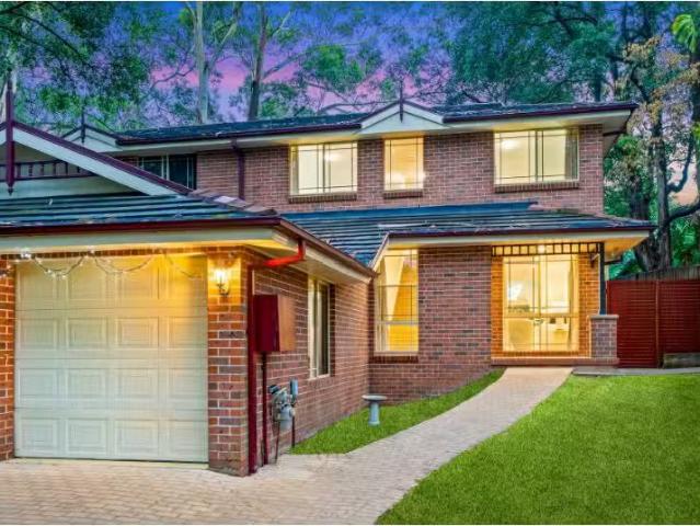 7 Austral Avenue, Beecroft Townhouse for rent Listed by Danie.