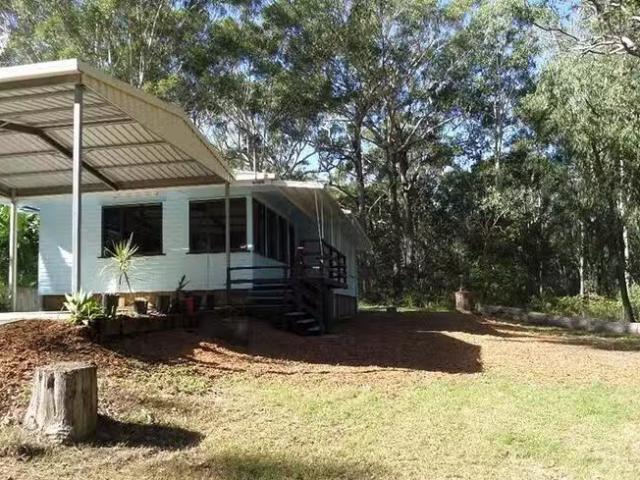 7 Abalone Avenue, Russell Island, QLD 4184