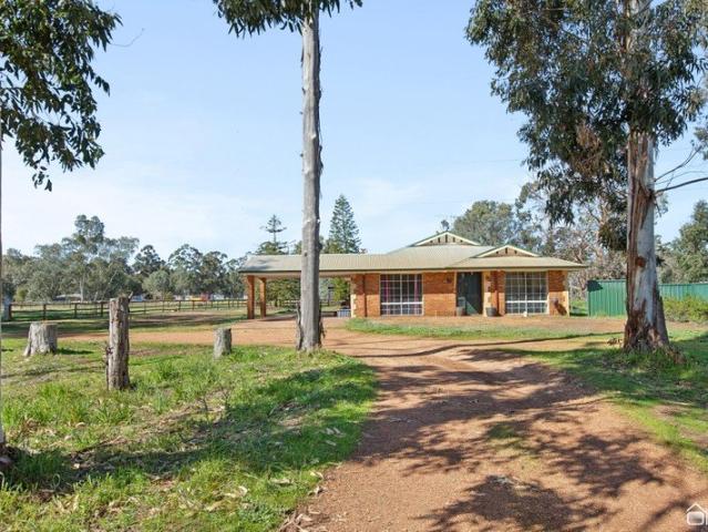 7 ACRES WITH 6x3 HOME PERFECT FOR MULTI GENERATIONAL LIVING