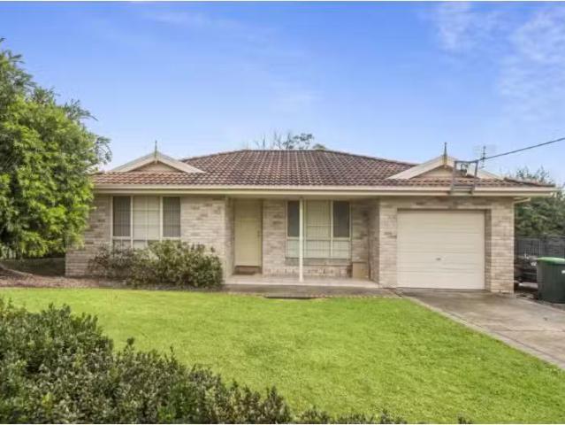 7 Anulka Street, MOSS VALE House for rent Listed by Jessica S.