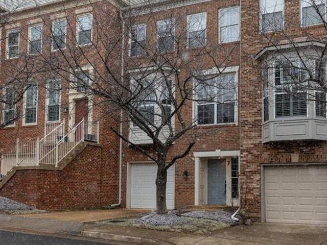 7 Arell Court