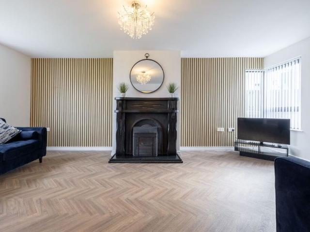 7 Ballyore Grove, Newbuildings, Derry/Londonderry, BT47 2TB