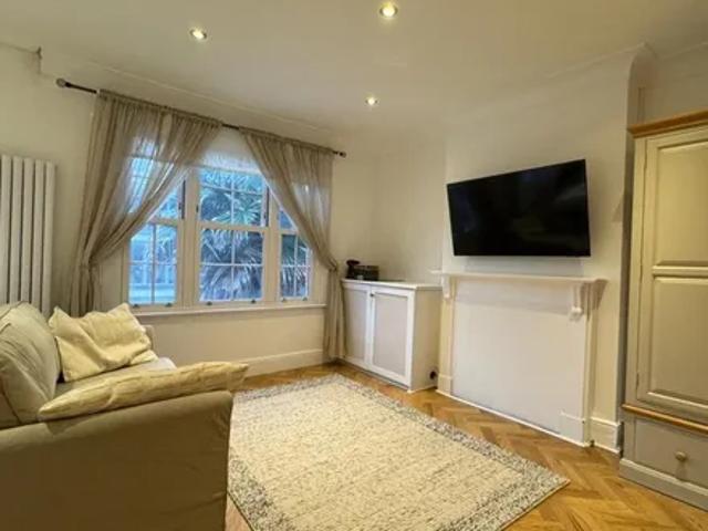 7 Bankwell Road, London, SE13 5SX, United Kingdom | Room for rent #140658290 | Rentberry
