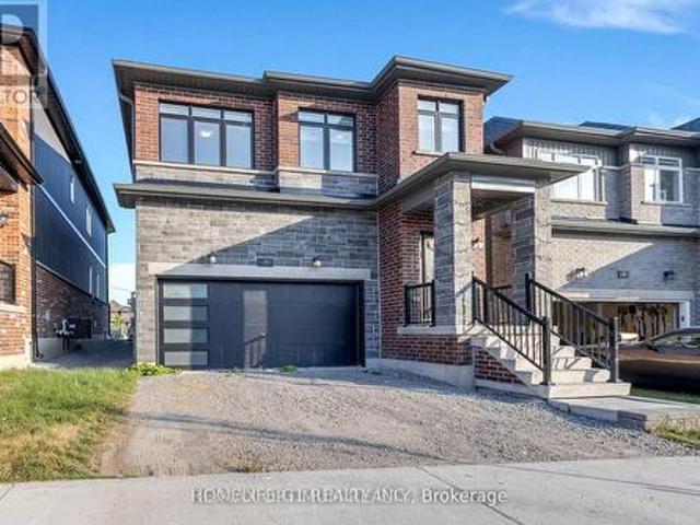 7 Barnyard Trail, Barrie, ON, L9J 0Y1 house for sale | Listing ID S13604 | Royal LePage