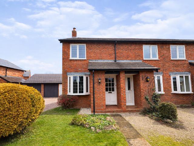 7 Barnston Court, Farndon, Chester, CH3 6PQ