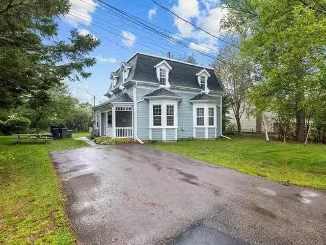7 Barrymore Court, Charlottetown, PE, C1A 8C6 house for sale.