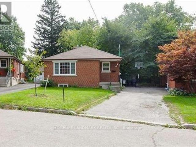7 Baudina Crescent, Toronto, ON, M1N 3M9 house for sale | Listing ID E13783 | Royal LePage