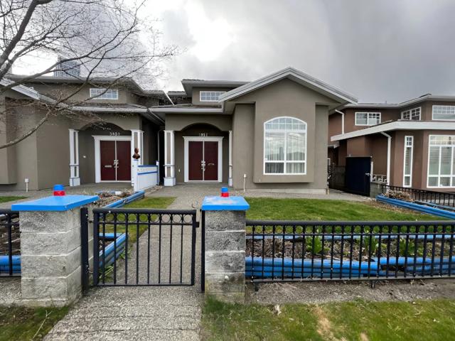 7 Bed Coliving in Burnaby Metrotown Near Mall & SkyTrain Has a House