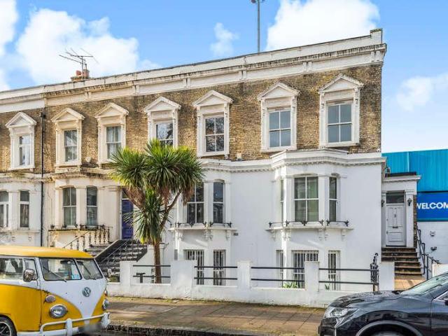 7 bed house for sale