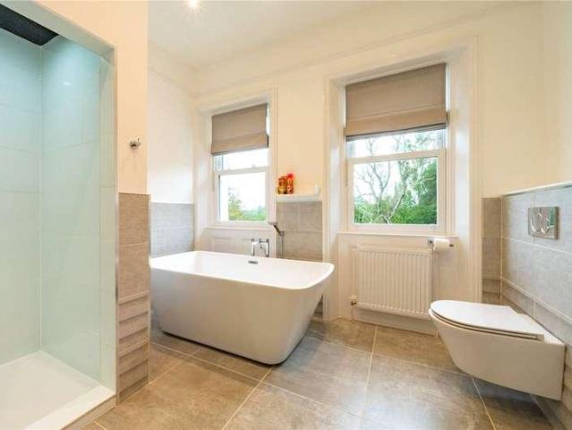 7 bed house for sale