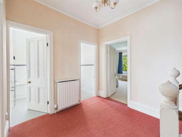 7 bed house for sale