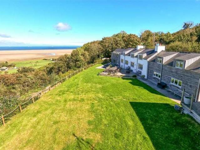 7 bed house for sale