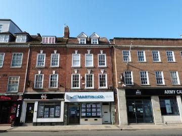7 bedroom apartment for sale