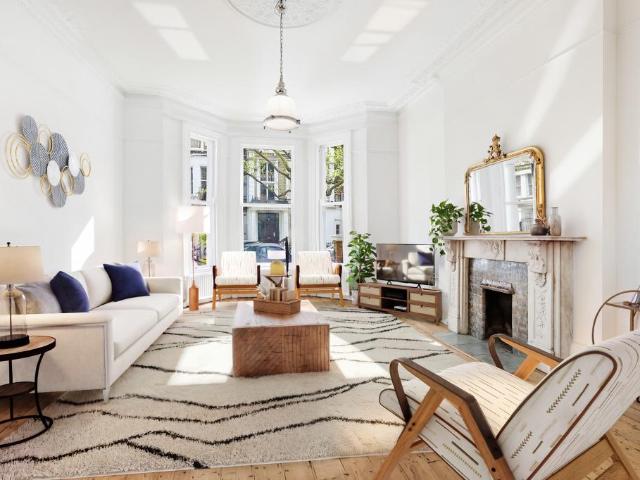 7 bedroom apartment for sale