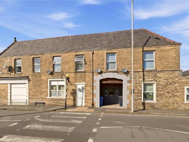 7 bedroom apartment for sale