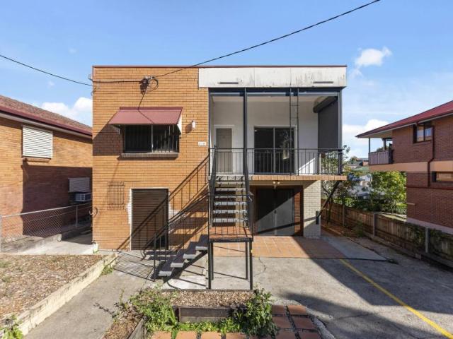7 Bedroom Apartment West End QLD 104564913