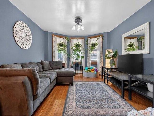 7 bedroom, Bayonne NJ 07002 104869814