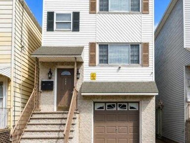 7 bedroom, Bayonne NJ 07002 105276884