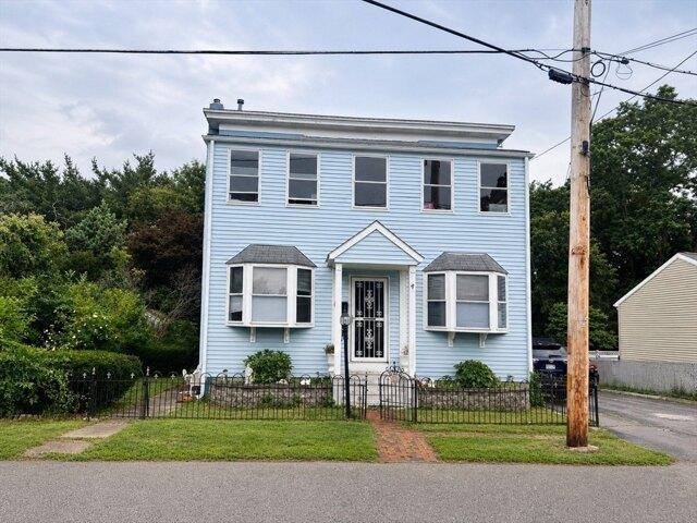 7 bedroom, Bellingham MA 02019 105386829