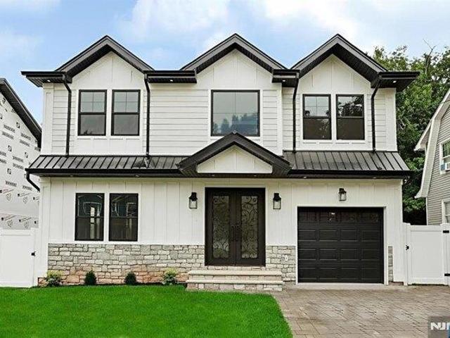 7 bedroom, Bergenfield NJ 07621 105534532