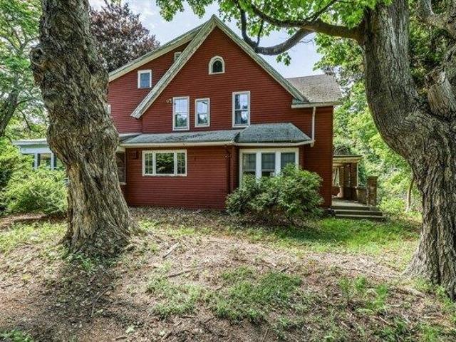 7 bedroom, Blandford MA 01008 105353162