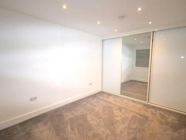 7 bedroom block of apartments for sale in Beech Road, St. Albans, AL3