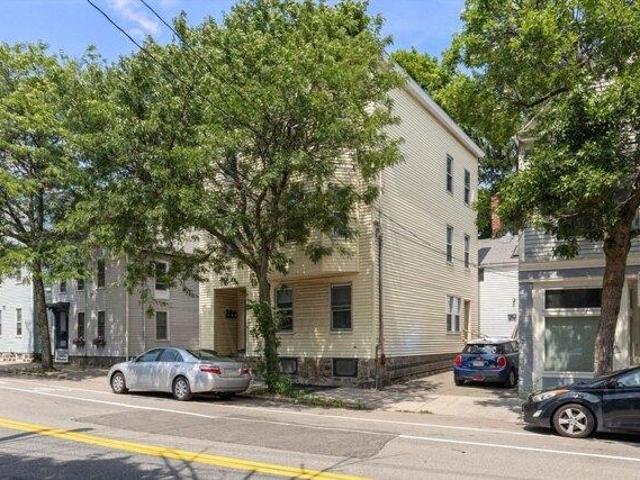 7 bedroom, Brookline MA 02445 105443246