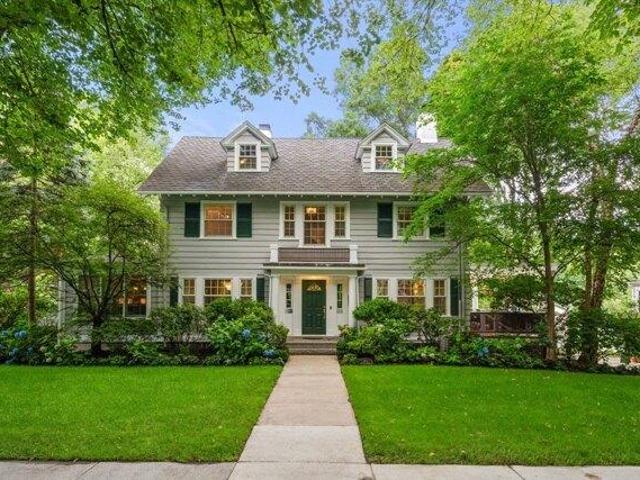 7 bedroom, Brookline MA 02445 105628716
