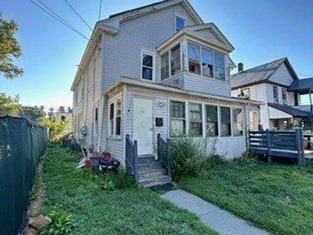 7 bedroom, Greenfield MA 01301 104540043