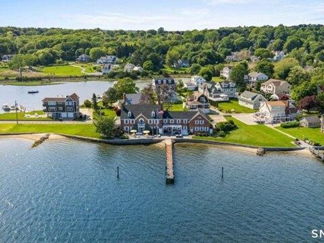 7 bedroom, Groton CT 06355 105493014