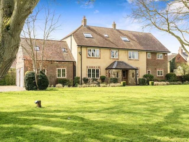 7 Bedroom Detached House