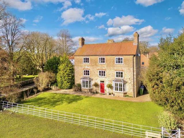 7 Bedroom Detached House