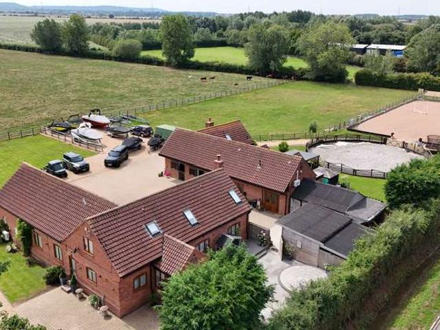 7 Bedroom Detached House
