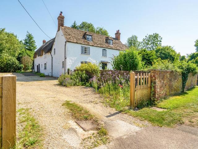 7 bedroom detached house for sale