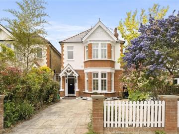 7 bedroom detached house for sale