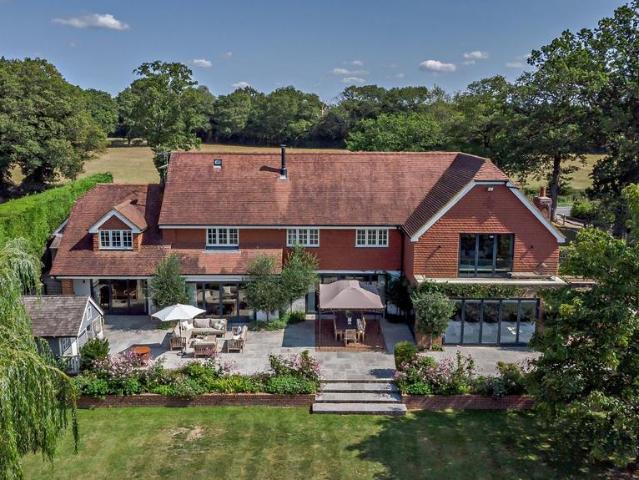 7 bedroom detached house for sale