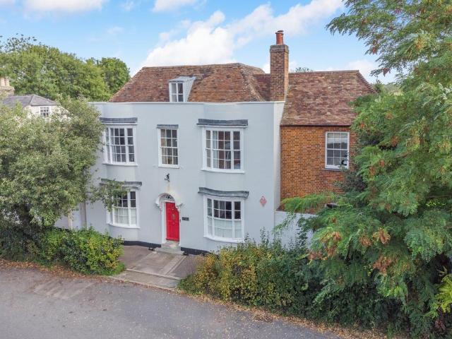 7 bedroom detached house for sale