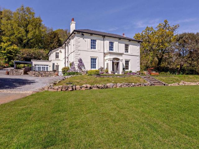7 bedroom detached house for sale