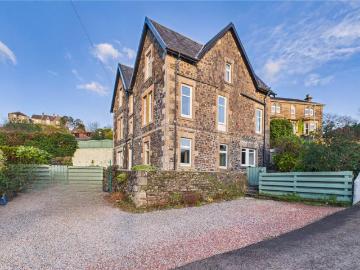 7 bedroom detached house for sale