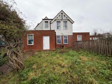 7 bedroom detached house for sale
