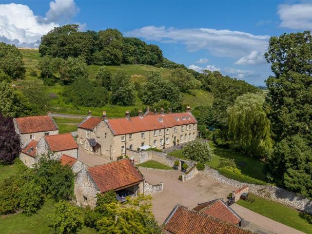 7 bedroom house for sale